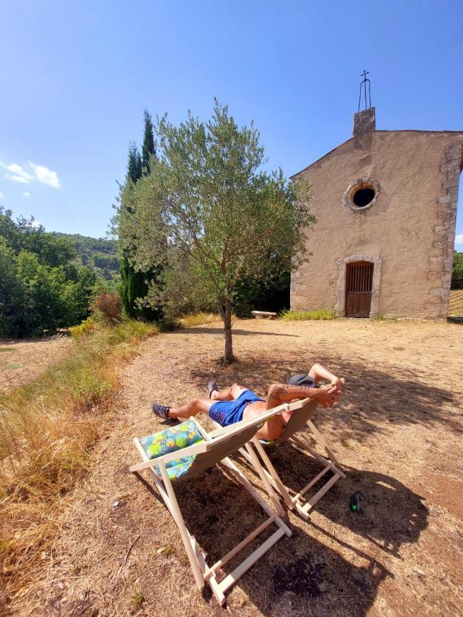 Logement D'Exception Pres Du Colorado Provencal Dans Une Residence Au Calme Avec Piscine Offrant Une Vue Imprenable Sur Le Luberon Depuis Sa Terrasse Viens 外观 照片